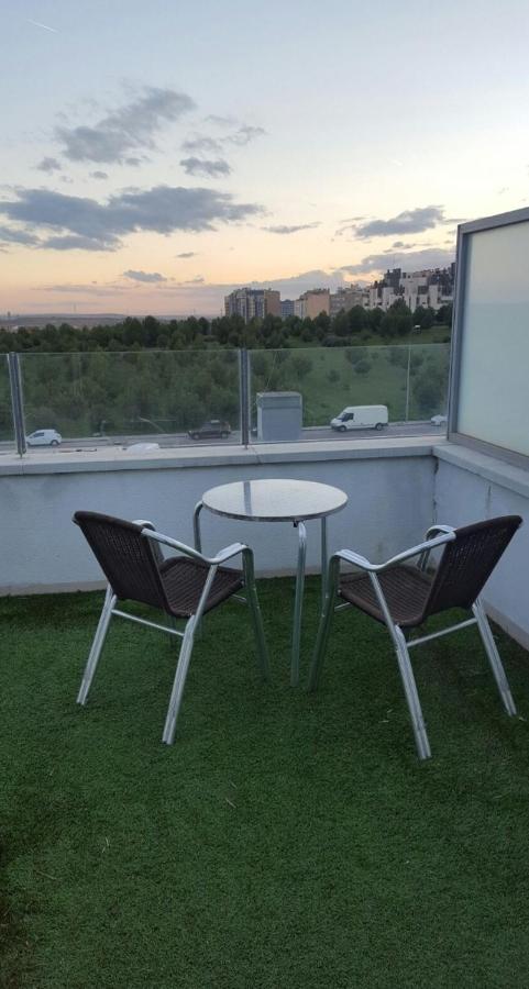 Ferienwohnung Atico,Loft ,Duplex Madrid Exterior foto